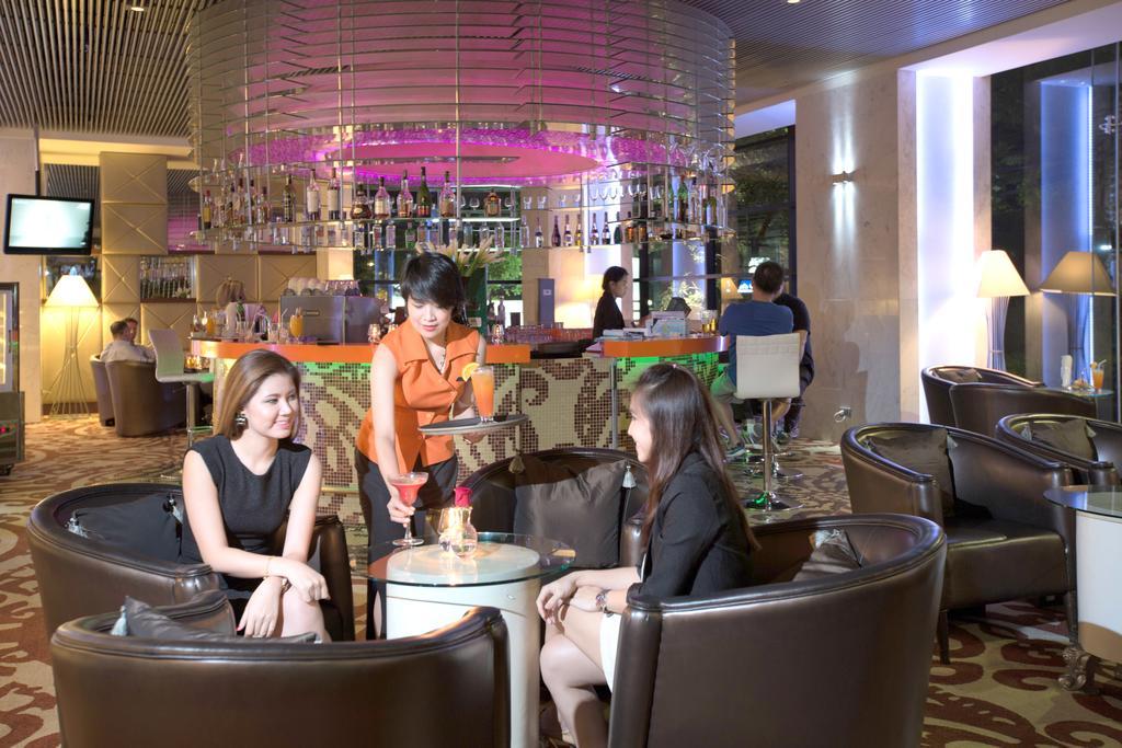 Hotel Aetas Bangkok Exterior foto
