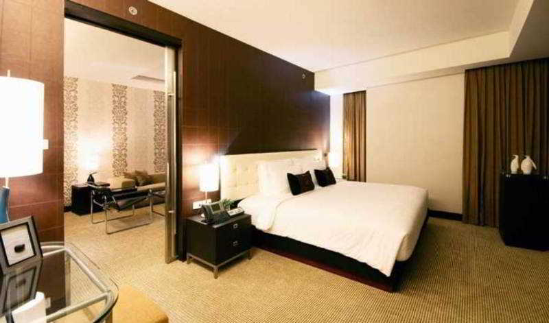 Hotel Aetas Bangkok Exterior foto